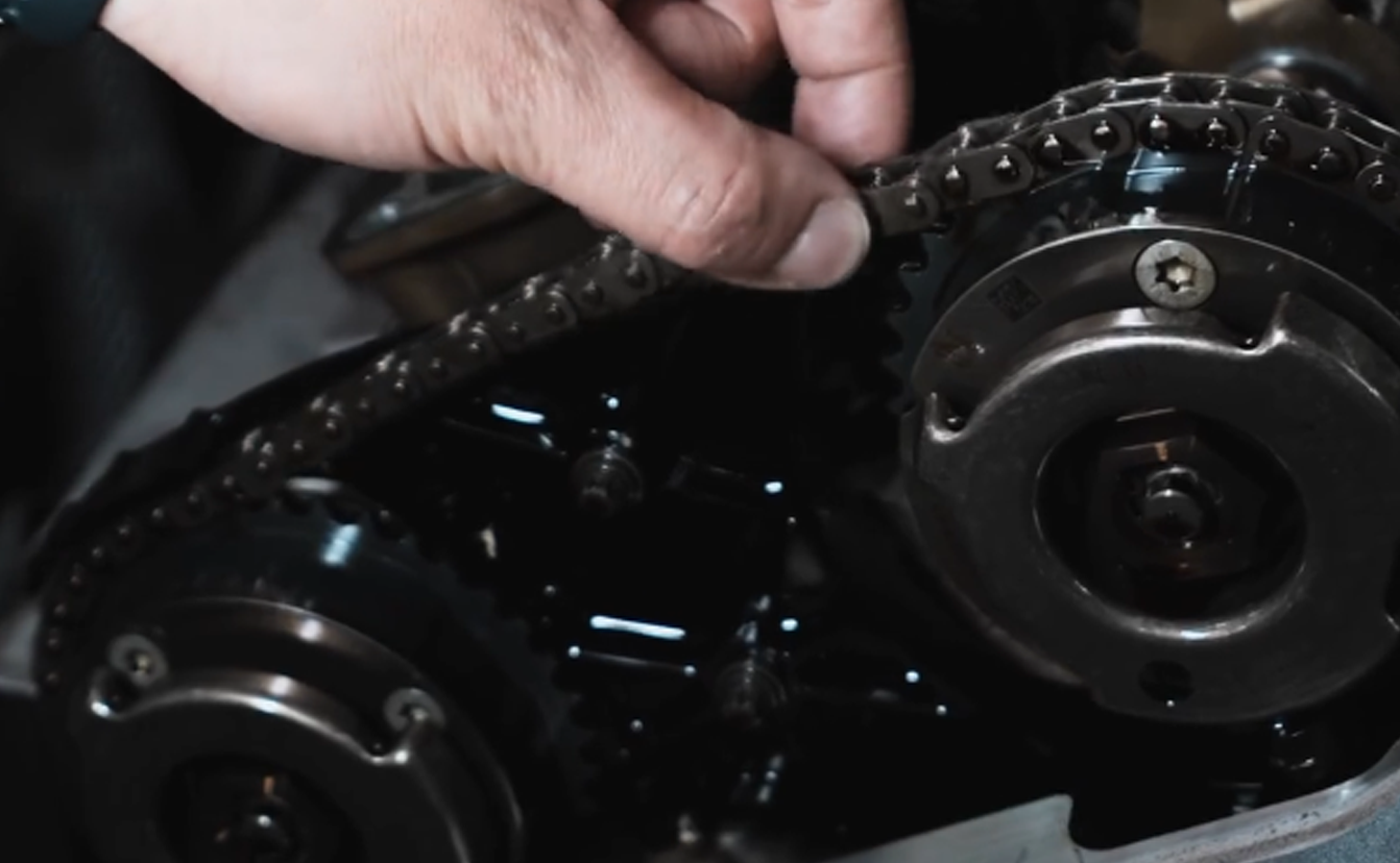 เป็นห่วงโซ่เวลาของเครื่องยนต์ BMW N20 ที่ต้องการการเปลี่ยนเป็นประจำหรือไม่